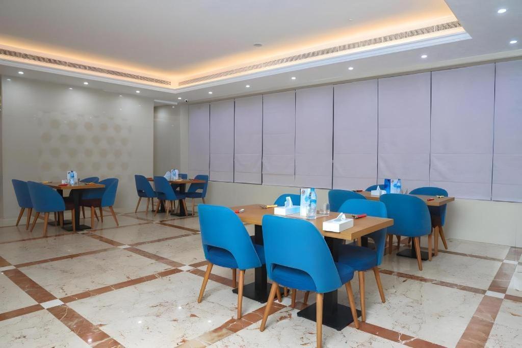 Alazmi Hotel Dubai Exterior foto